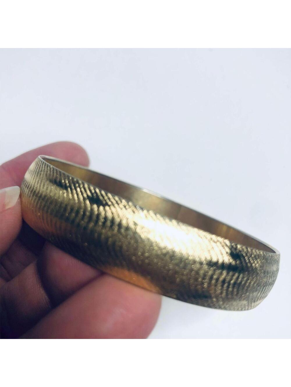 911 Monet textured 1/2" bangle signed gold tone bracelet